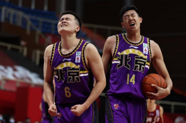 伊人久久五月天综合网
