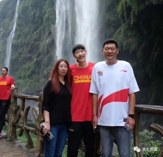 国产在线第一区二区三区可以下载