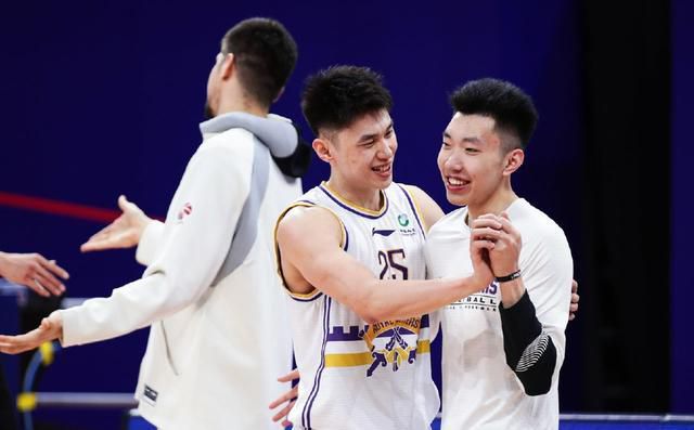 性福一家人