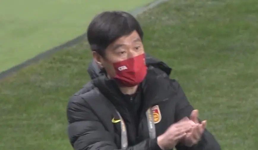 日韩免费av观看